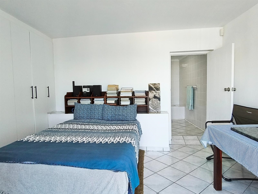 5 Bedroom Property for Sale in Dana Bay Western Cape